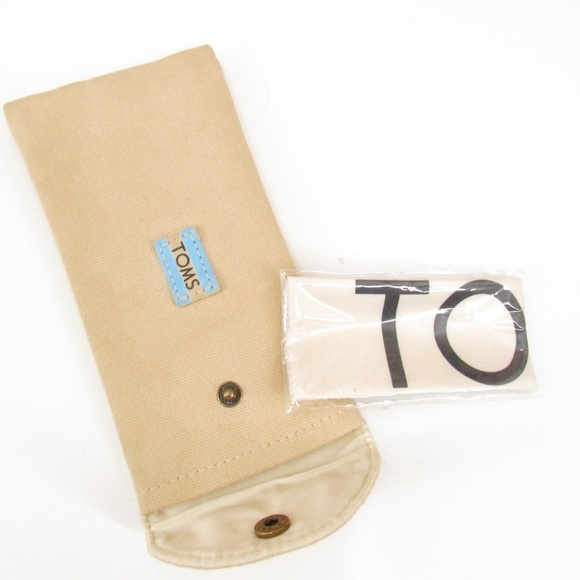 TOMS Riley 53mm Navigator Sunglasses and Case main image 9